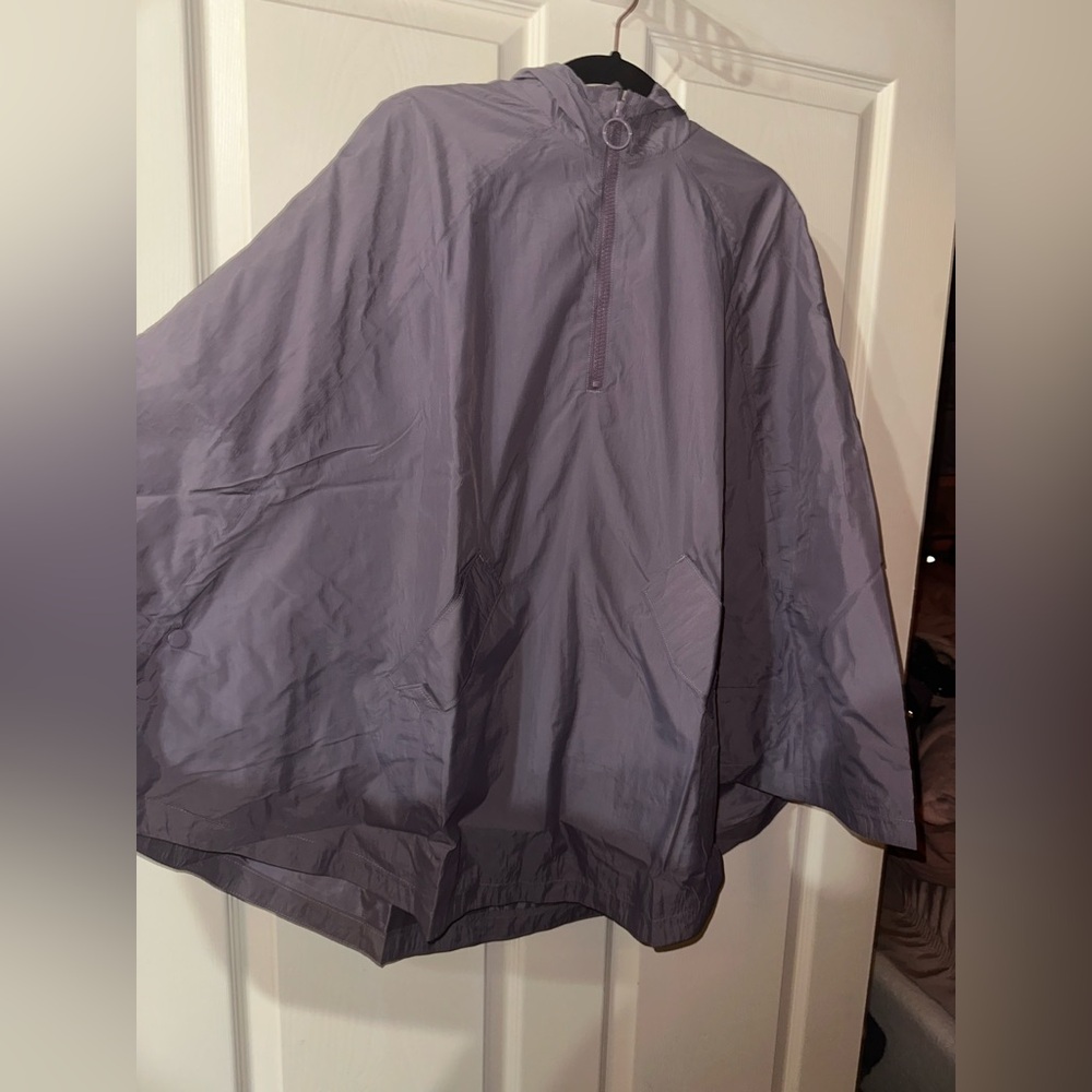 a new day Lavender Purple Nylon Poncho rain jacket S NWT